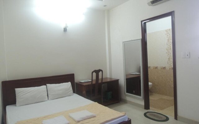 Nam Thang Long Motel