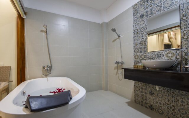 Nice House Hotel