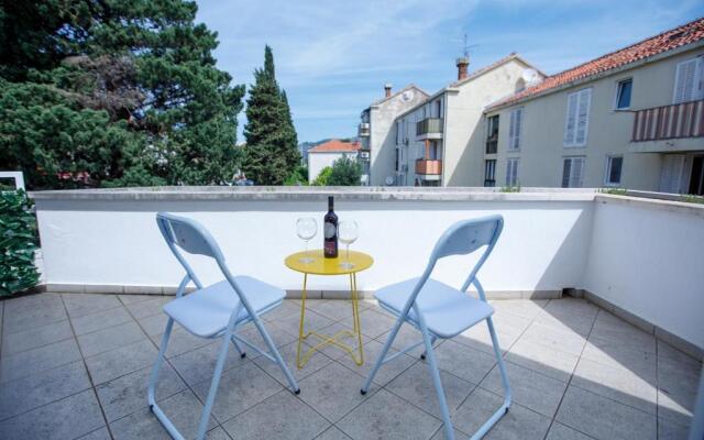 Apartments Midnight City