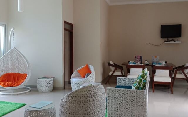Abhaya Villa