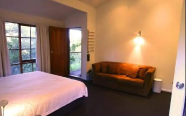 Hideaway Studio Accommodation