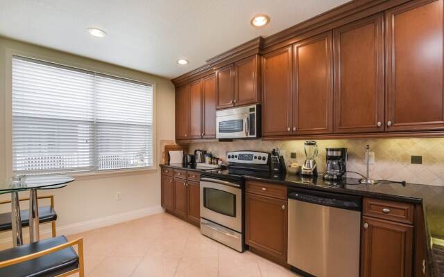 Golf View 3 Bedroom Condo