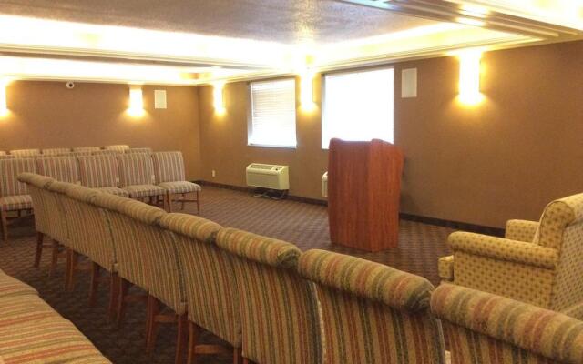 Quality Inn & Suites Coliseum