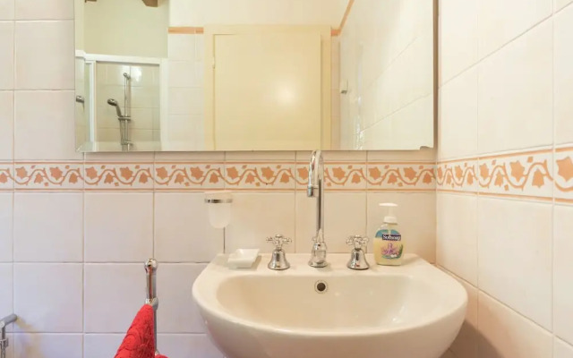 Mansion in Pescaglia Near Tuscan Coast