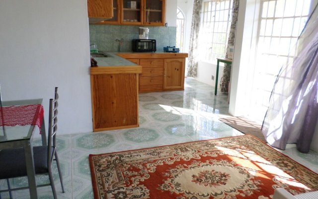 Apartment with 3 Bedrooms in Calodyne, with Enclosed Garden And Wifi - 300 M From the Beach