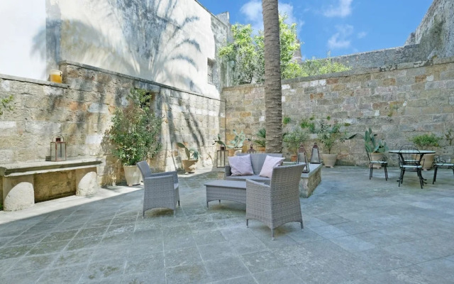 Castello Risolo Specchia