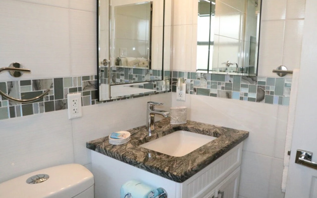 Jamaica Royale 020 - 1 Br Condo