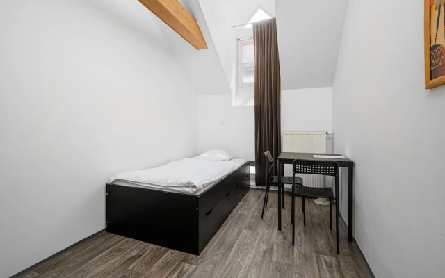 Krakovska Apartment
