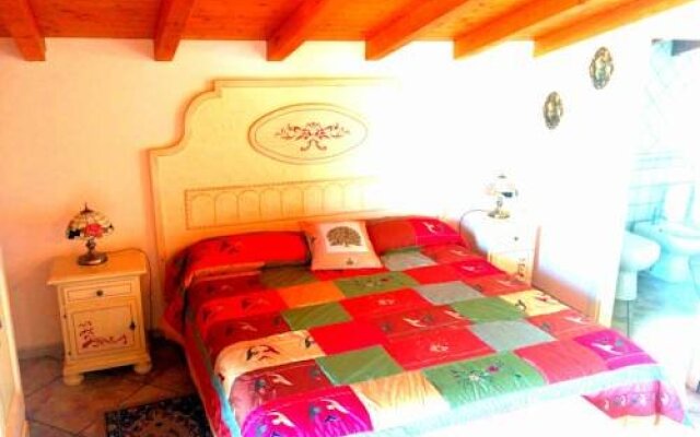 VV Holiday Villa