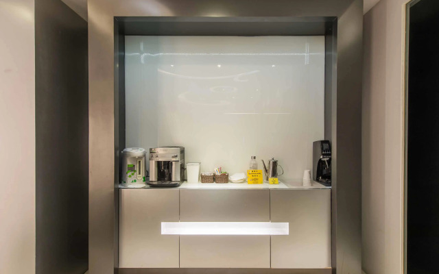 Forward Hotel Nangang