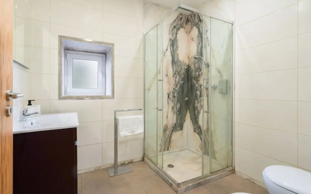 Casas da Petisqueira 61 - Paredes-Oporto