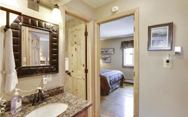 Tannhauser 212 - 2 Br Condo