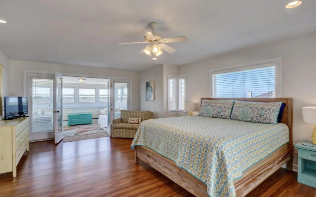 Sea Tranquility by Sea Scape Properties