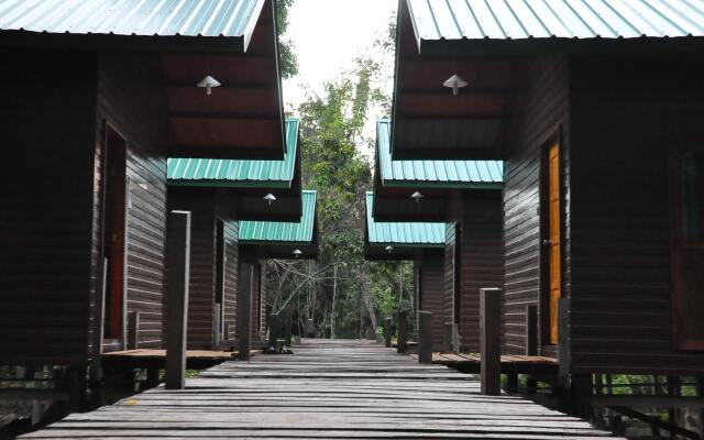 Kinabatangan Sunshine Lodge