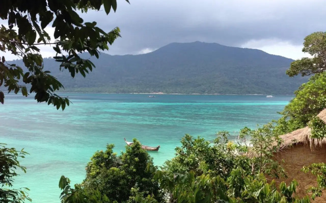 Phuritra Resort Koh Lipe
