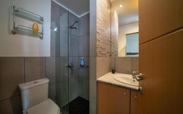 Seaside Maisonette for 5 in Itea