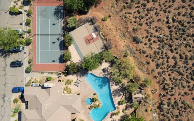 Owens Landing Amazing Views!