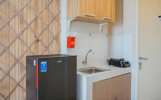 Homey and Simply Studio Apartment at Ayodhya Residences