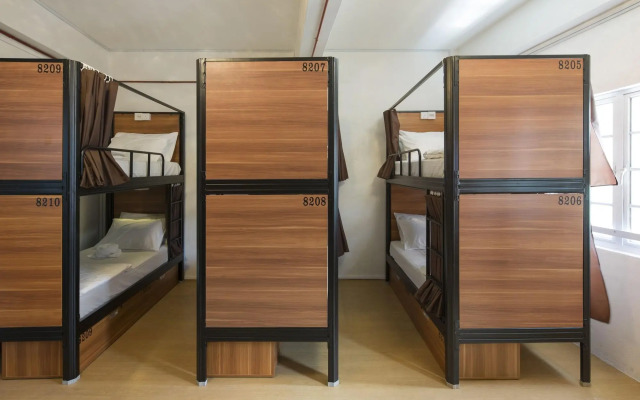 7 Wonders Hostel @ Upper Dickson (SG Clean Certified)