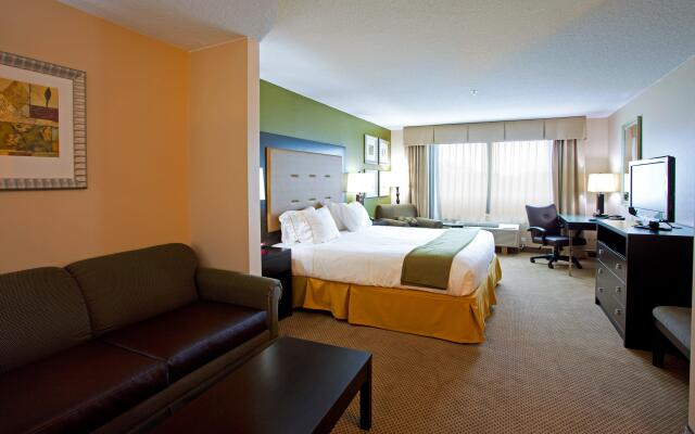 Holiday Inn Express & Suites Jacksonville-Mayport/Beach, an IHG Hotel