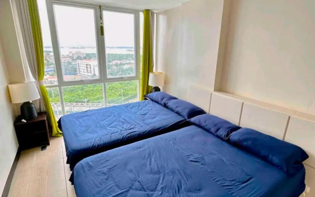 Mactan Newtown with Ocean View