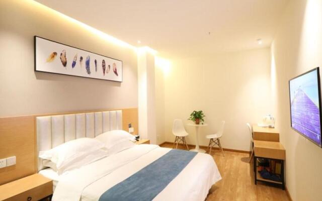 Shell Xinzheng Airport Port Huaxia Avenue Hotel