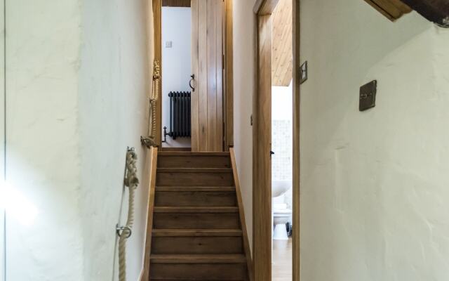 Foxglove - Luxurious Barn Conversion