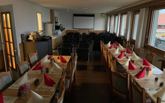 i-24-7 Check-in nahe Visp Preisgünstige Zimmer