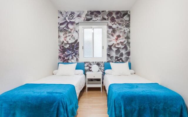 Art House Fira Apartments