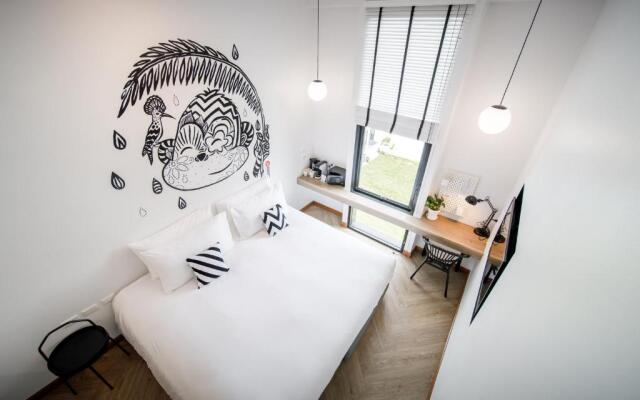 Blu Monkey Hub & Hotel Ranong