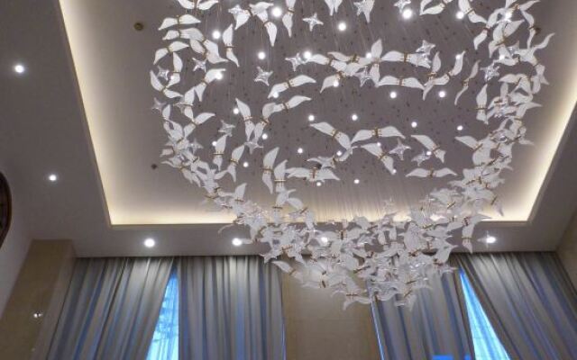 Hongluyuan Ningjiang Grand Hotel