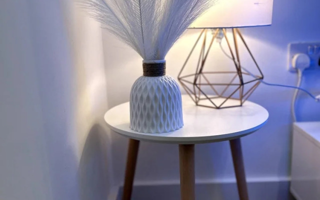 Manchester Central Duplex Apartment Balcony & Free Parking