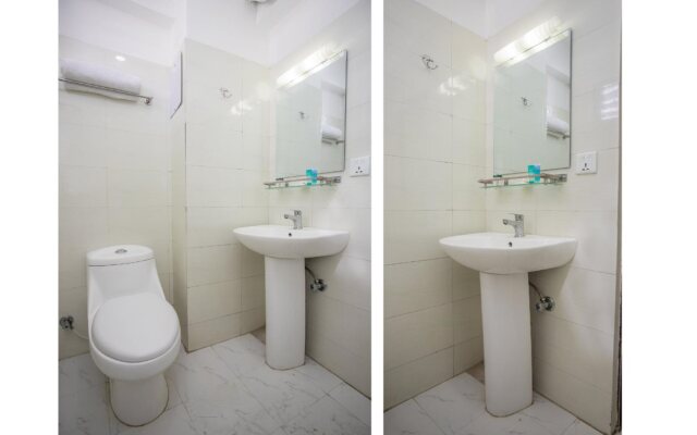 OYO 136 Hotel Om Plaza