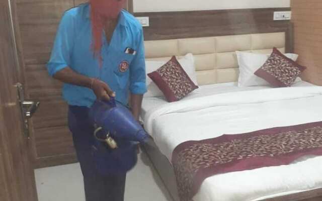 Hotel Golden Palace