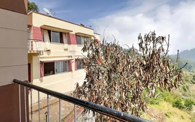 FabHotel Green Castle Resort