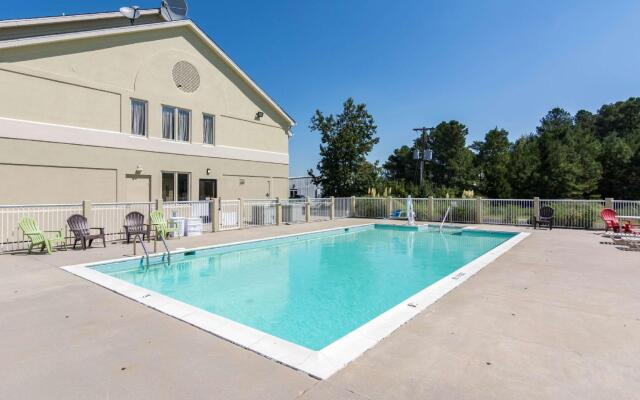 Quality Inn Warsaw near Rappahannock River