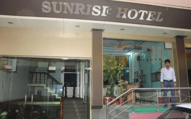 Sunrise Hotel