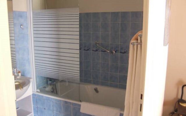 Hôtel Restaurant La Bastide