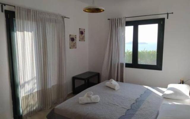 Helen's 11 Apartments