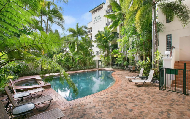 Tropic Towers Apartments