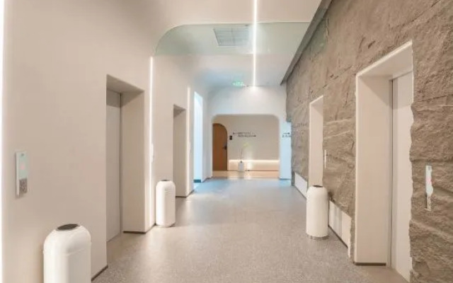 18 Degrees Smart Hotel(Kunming Vanke Charming City Guangwei Metro Station)