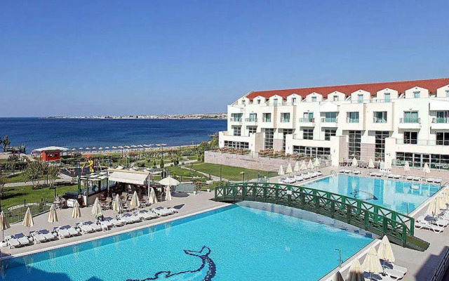 Adrina Termal Health & SPA Hotel