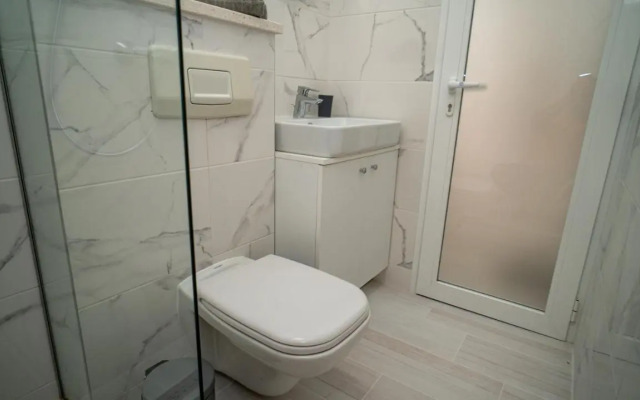 Max suite