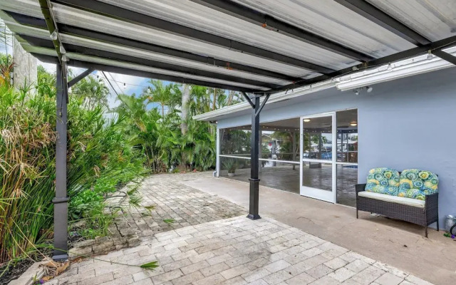 Waterfront Paradise Chic 3 BDR