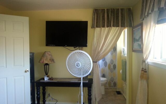 Secret Garden Bed & Breakfast