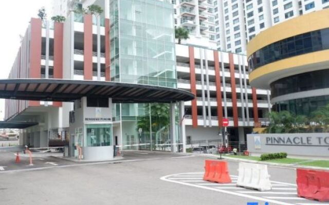 Johor Bahru Town Pinnacle Tower 3 Bed 2 Bath