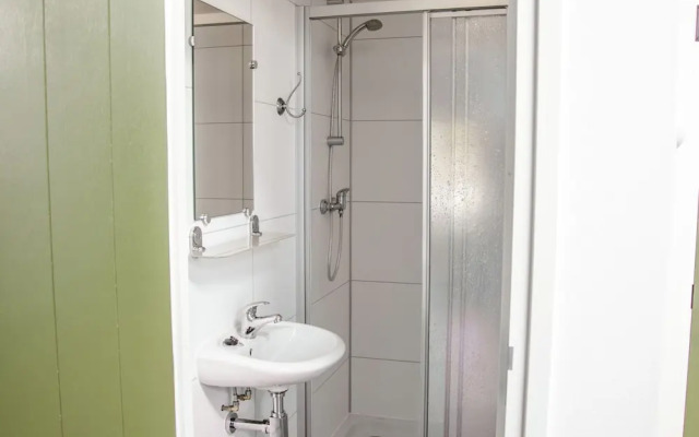 Beautiful House With Sandy Beach, Near Giethoorn