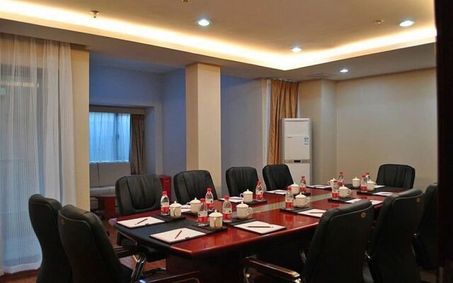 Wuhan Future City Hotel