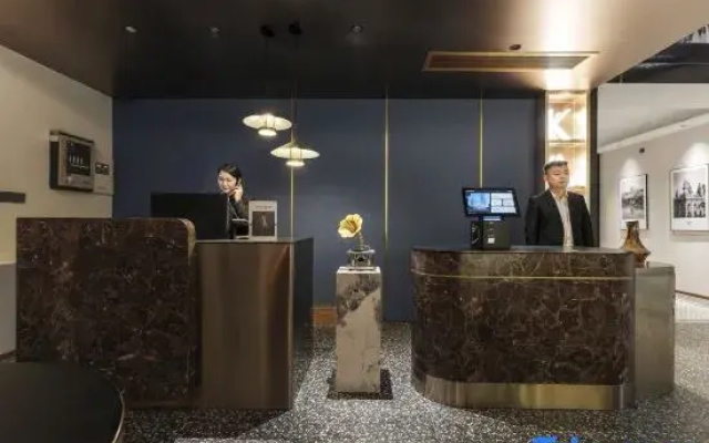 kaili Hostel (Wuhan Xunlimen Station Jianghan Road Pedestrian Street)