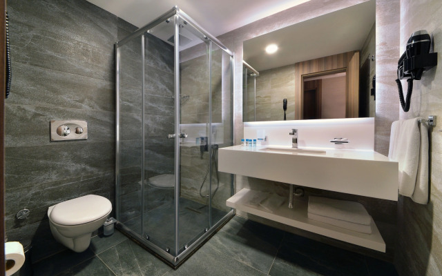 Nish Palace Exclusive Suites